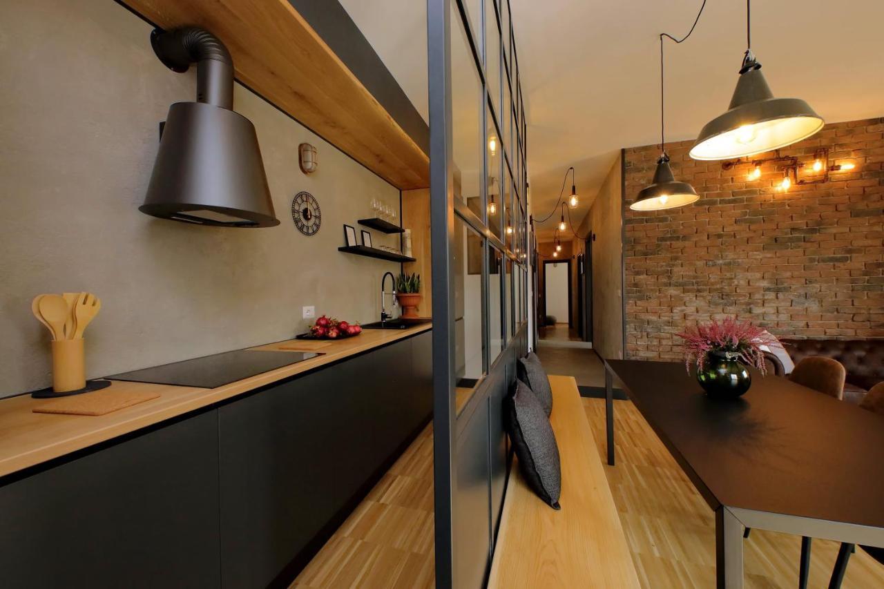 Ych-trilocale Stile Industriale Apartment Rom