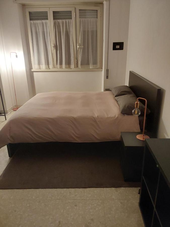 Quarto em Acomodações Particulares Matrimoniale Vicino A San Pietro *