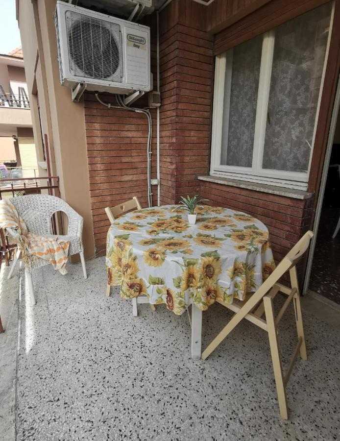Di Sara Roma