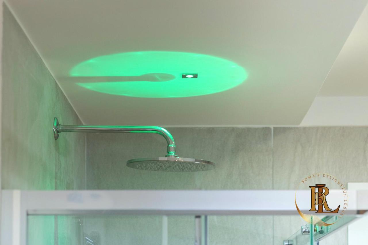 Silverius - Roma's Delightful Apartment *