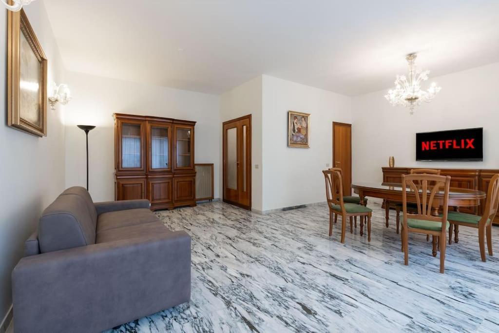 4season Enchanting Balduina's Pent Center Apartamento Roma
