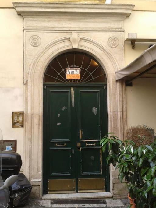 Barberini 360 *