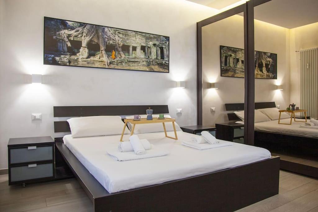 Chic And Elegant Near Metro Station * Rom