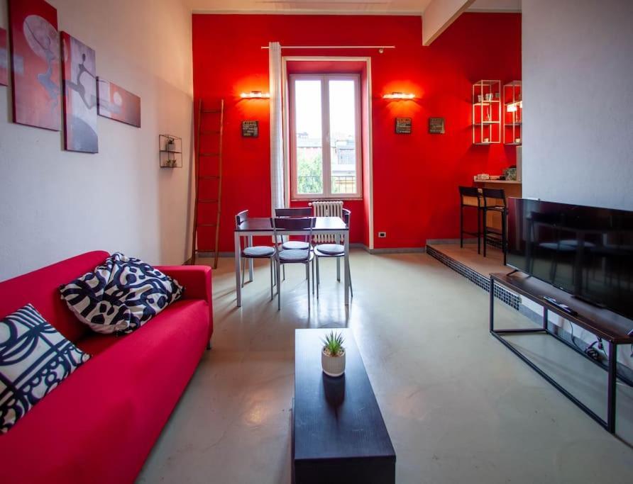 Red House Ostiense Historic Building Roma