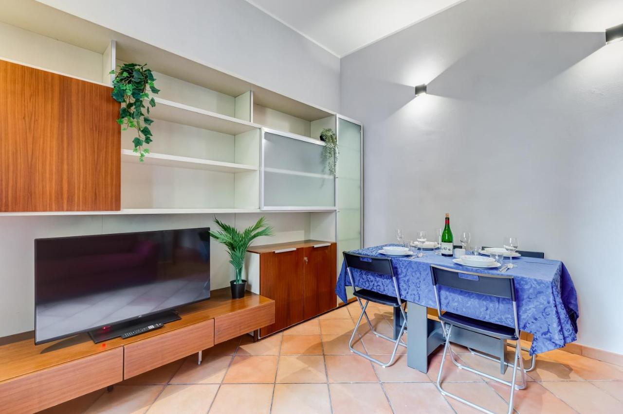 Apartamento Historia Et Elegantia - Vicino Il Colosseo, Circo Massimo E Trastevere *