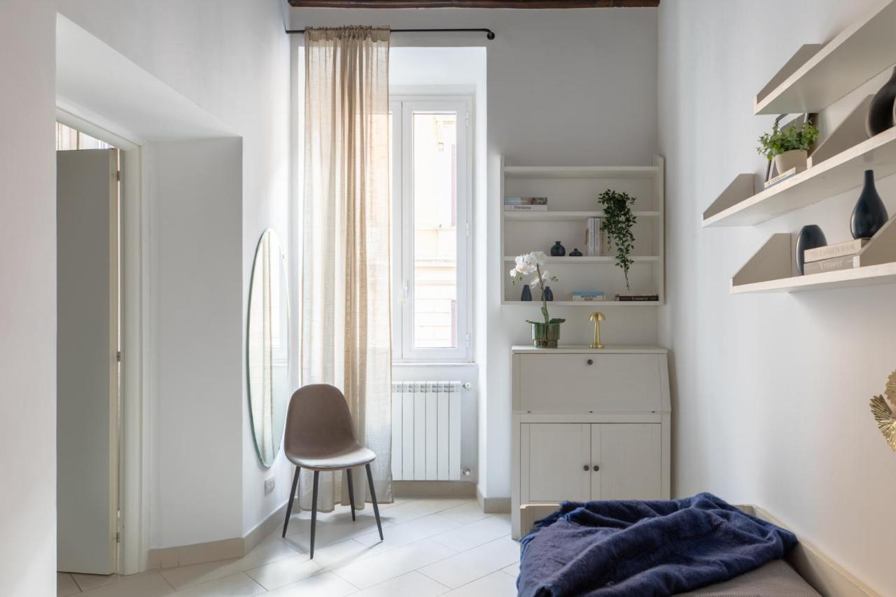 Iflat Monti's Paradise Apartment