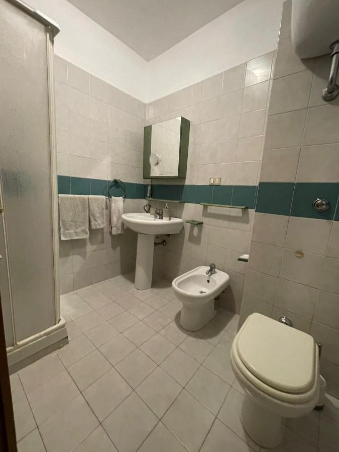 Bed & Breakfast Stanza Classica Eur Tintoretto *