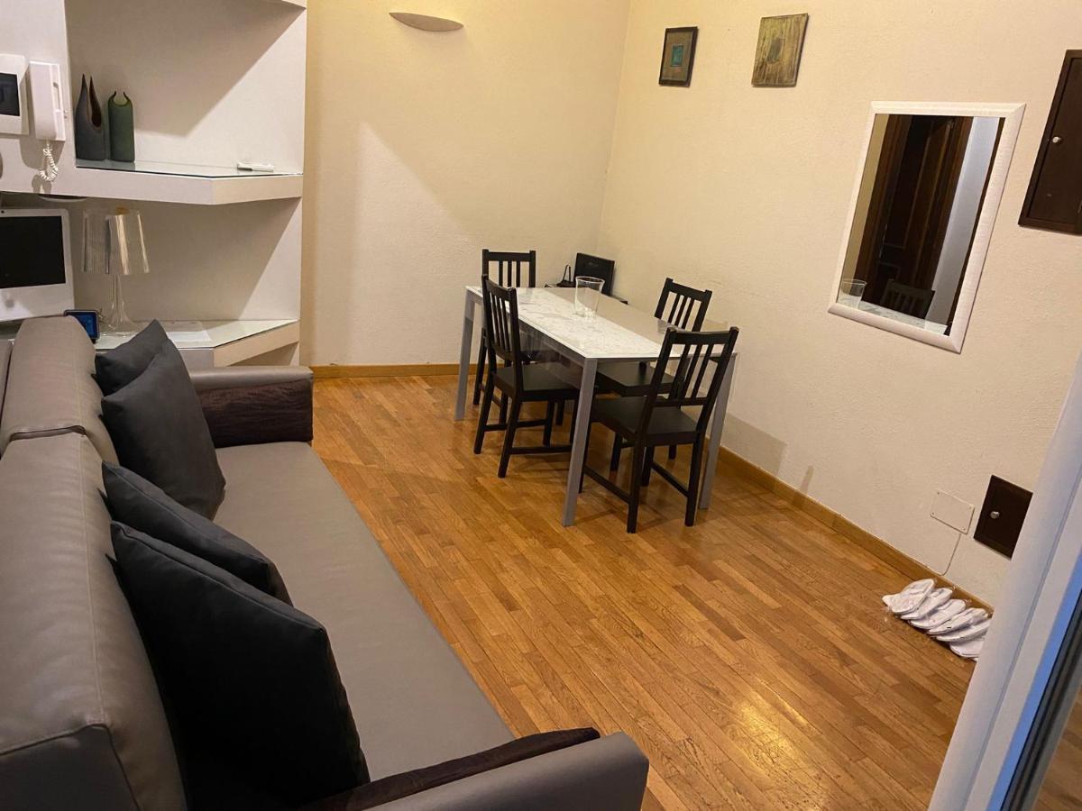 Appartamento Stefano House 2 *