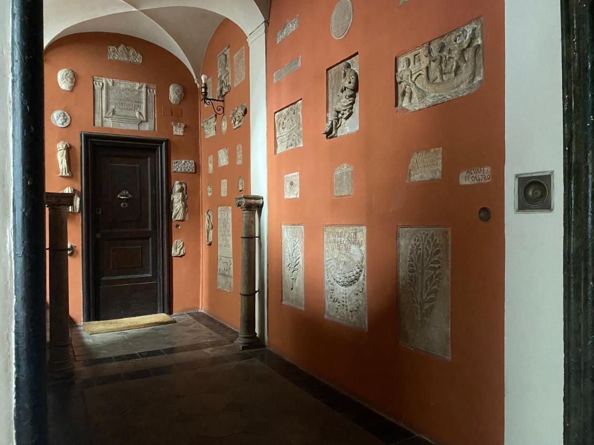 Center, Luxury & History In Via Monserrato Apartamento Roma