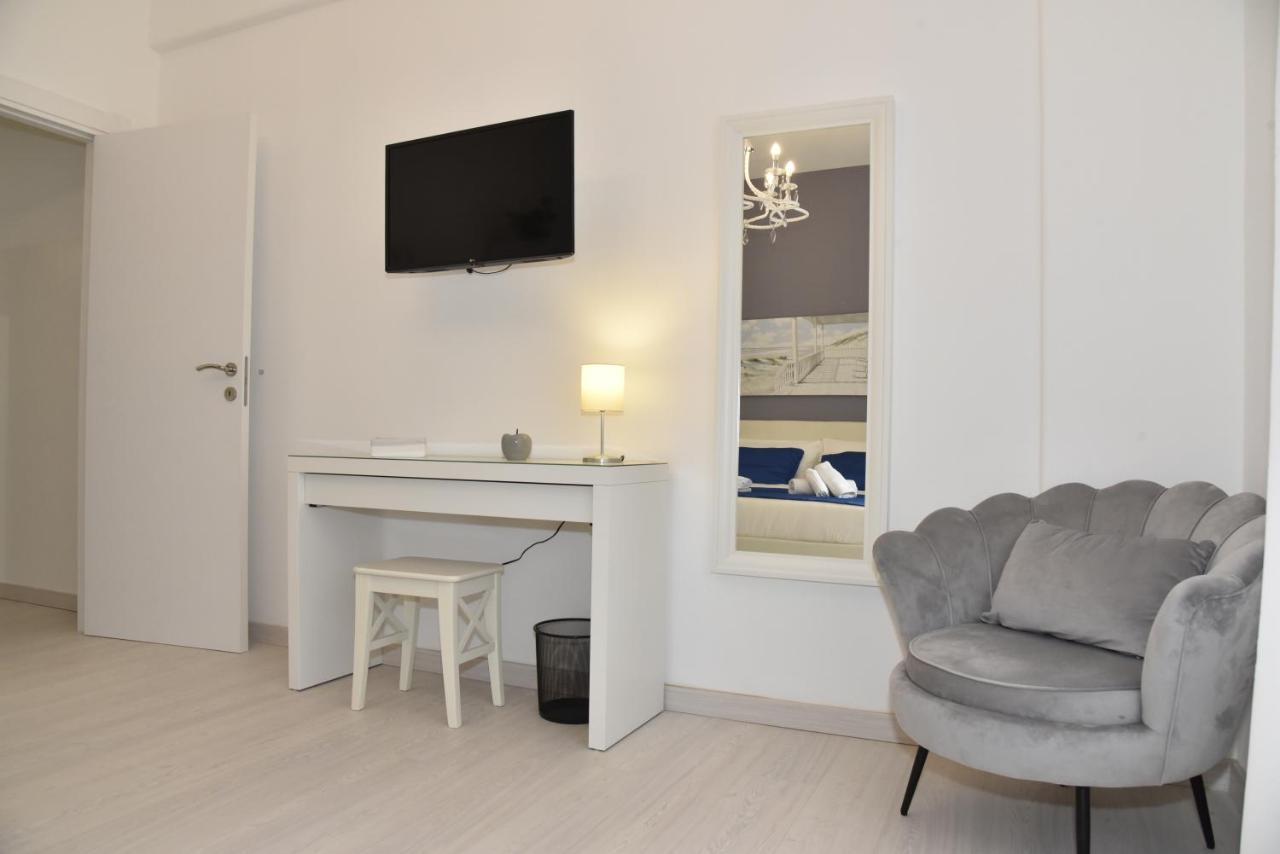 Nathanaele House Via Tuscolana * Roma