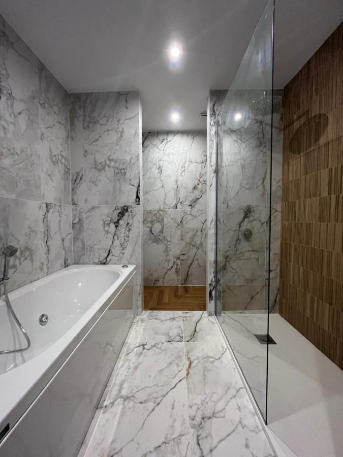 Apartamento Savoia House, Modern Near Borghese