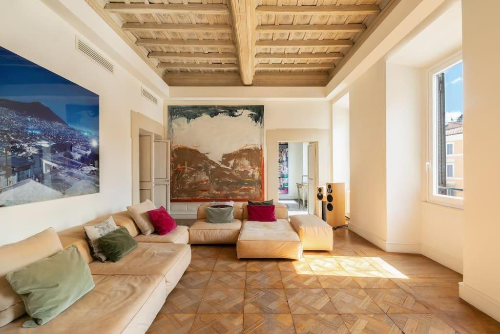 Casa Arte, A Burghesius *