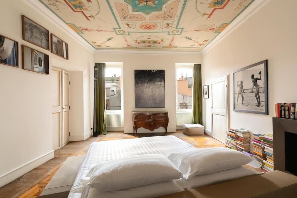 Casa Arte, A Burghesius Roma
