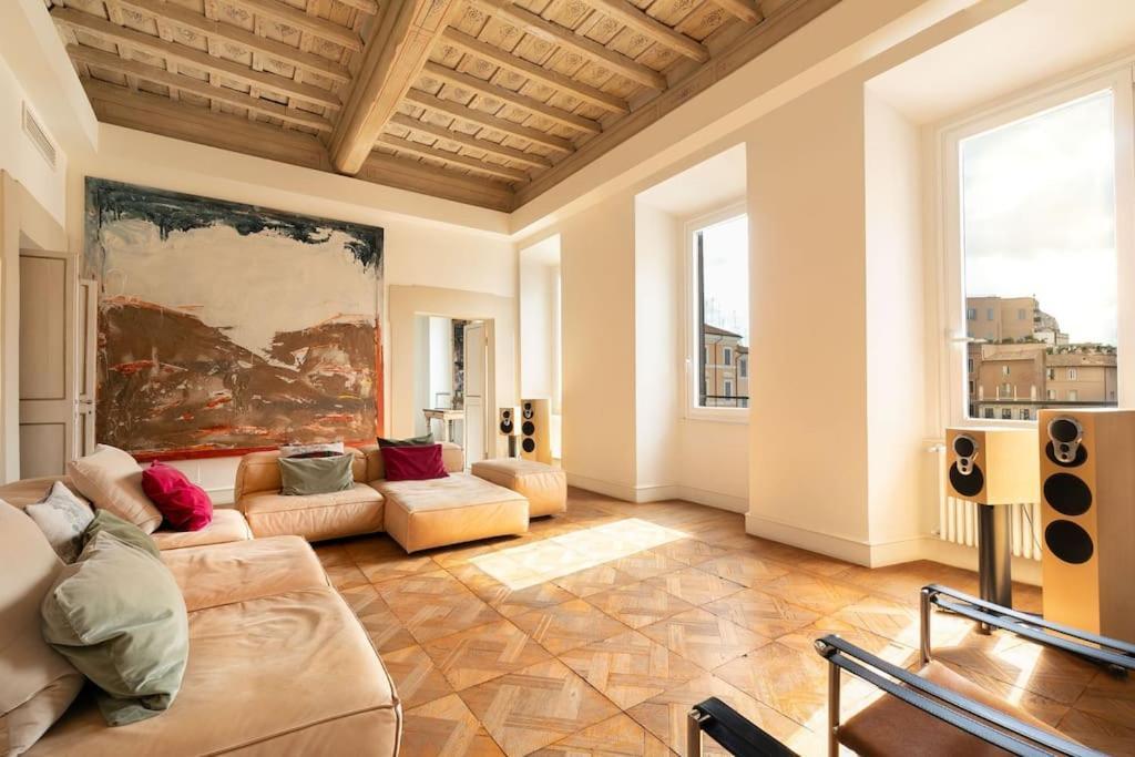 Casa Arte, A Burghesius Appartamento Roma