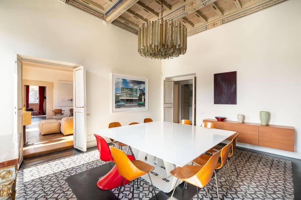 Casa Arte, A Burghesius * Roma