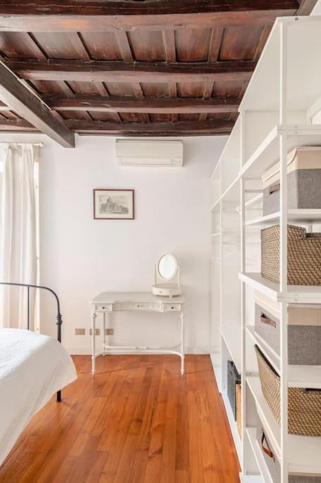 Appartamento Elegante Rifugio In Centro Storico Tra Piazza Del Popolo E Piazza Di Spagna *