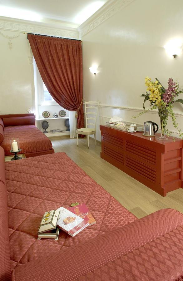 Suites Rome Gasthof *