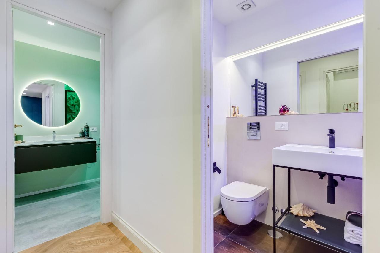 The Heart Of Luxury House