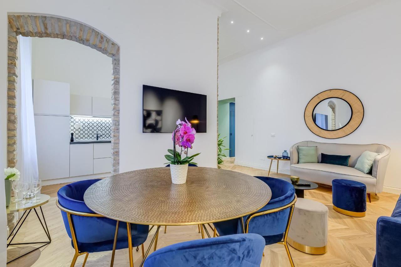 The Heart Of Luxury House *