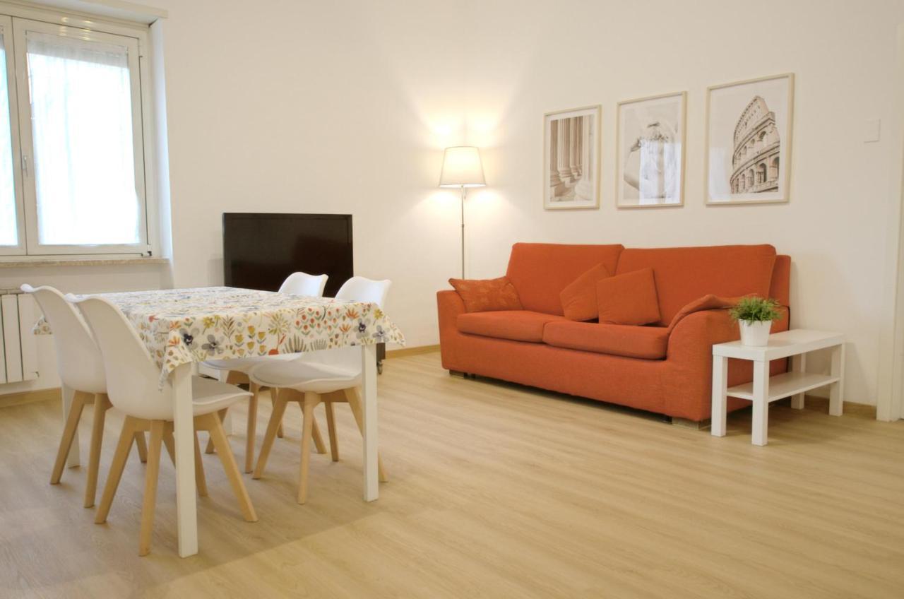 Cornelia Idi Gemelli, Chicca Metro Apartment Rome