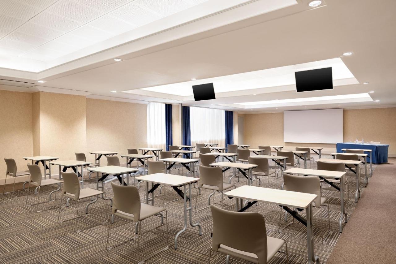 Hotel Courtyard By Marriott Park 4*