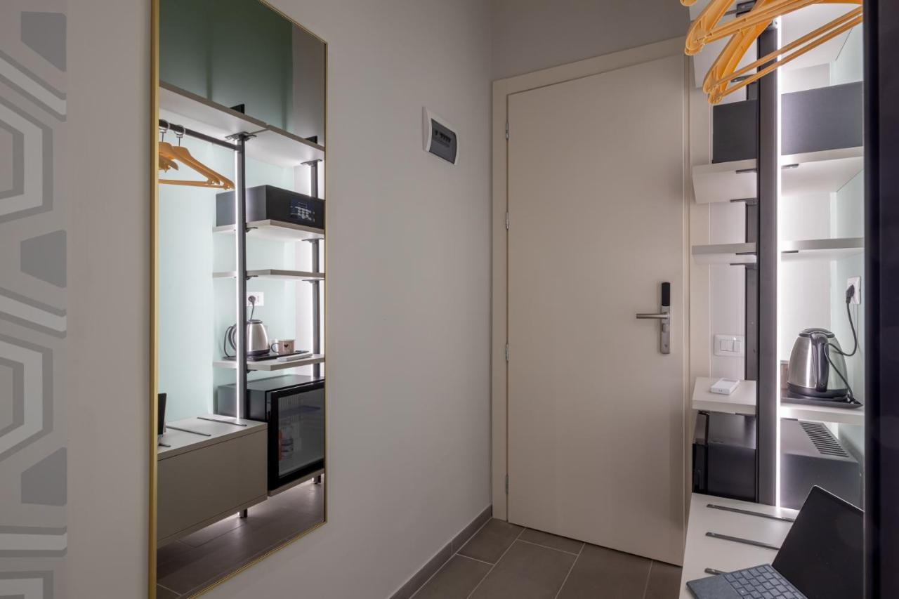 New Morpheus Bed & Breakfast 3*