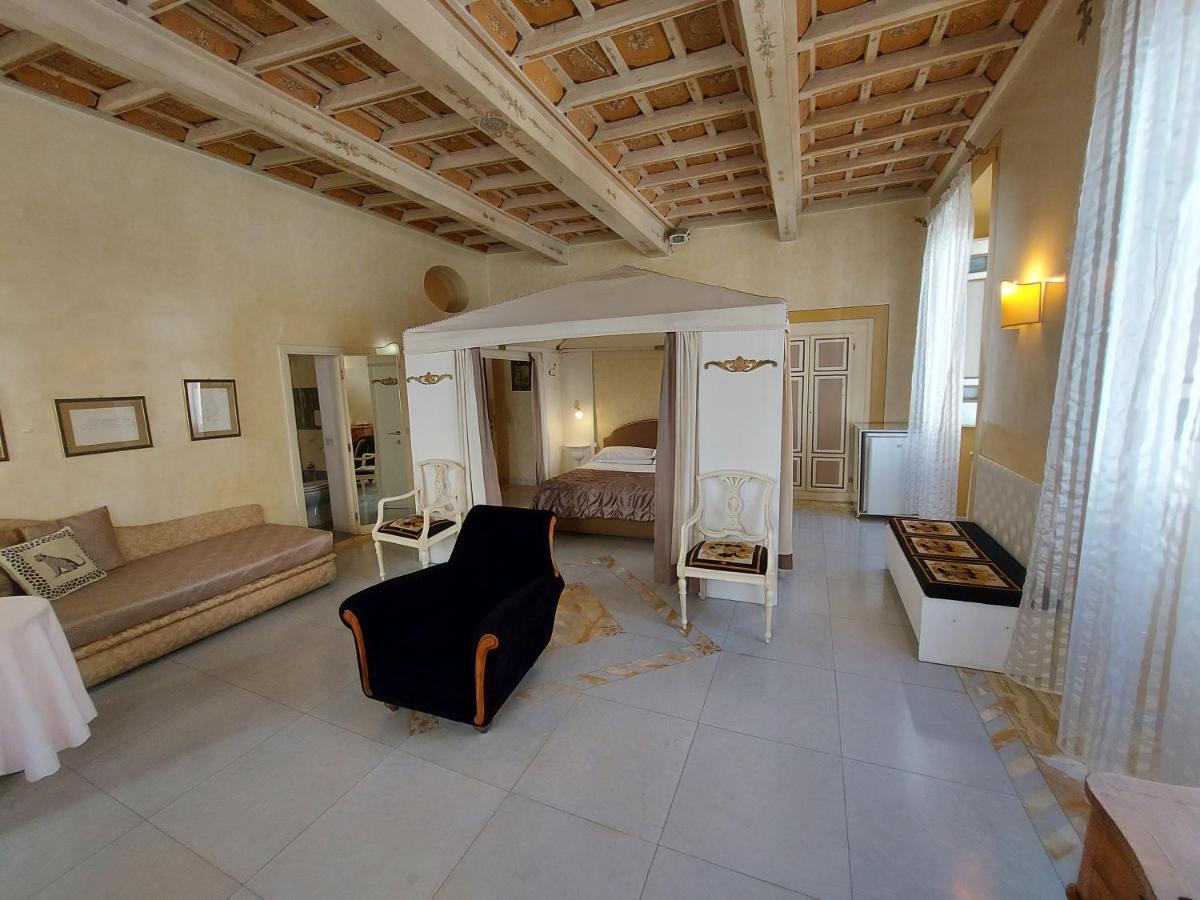 Residenza Al Corso Alojamento de Acomodação e Pequeno-almoço Roma