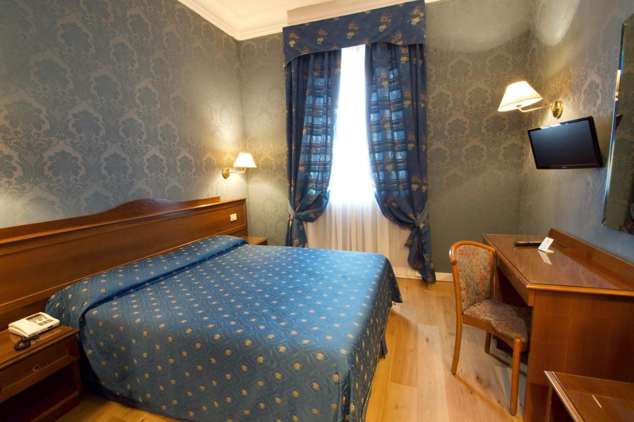 Montecarlo Hotel 3*