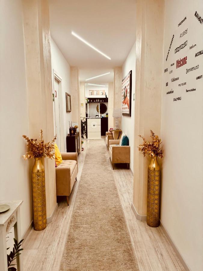 Bed & Breakfast Chroma Italy - Chroma Tessera 2*