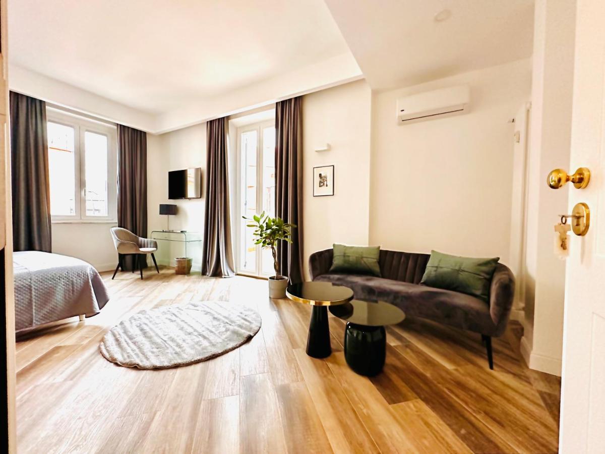 Comfort Astoria Palace Bed & Breakfast 3*