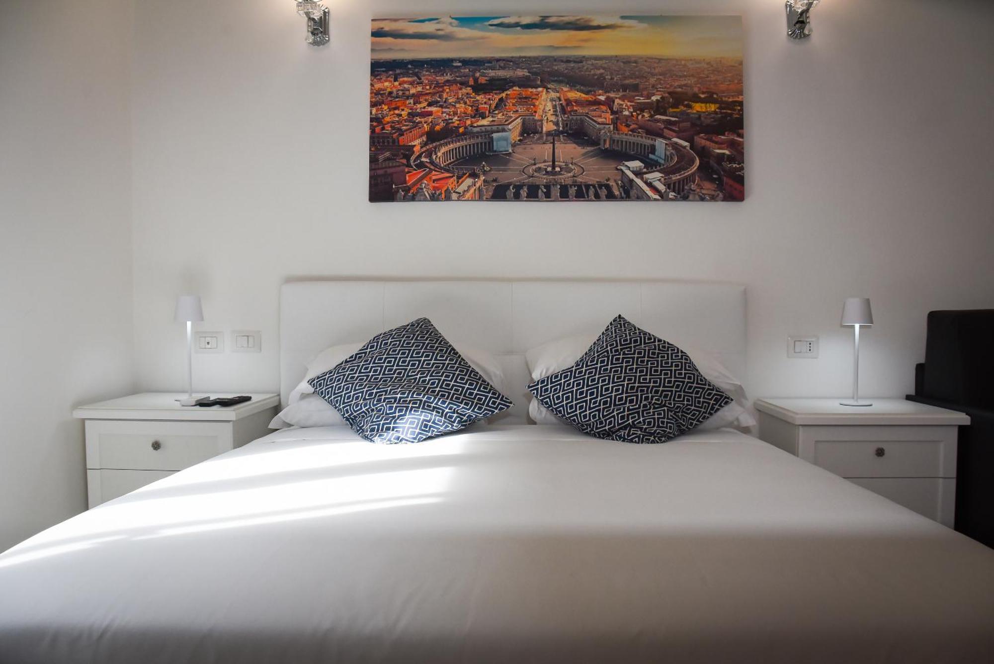 Bq House Colosseum Luxury