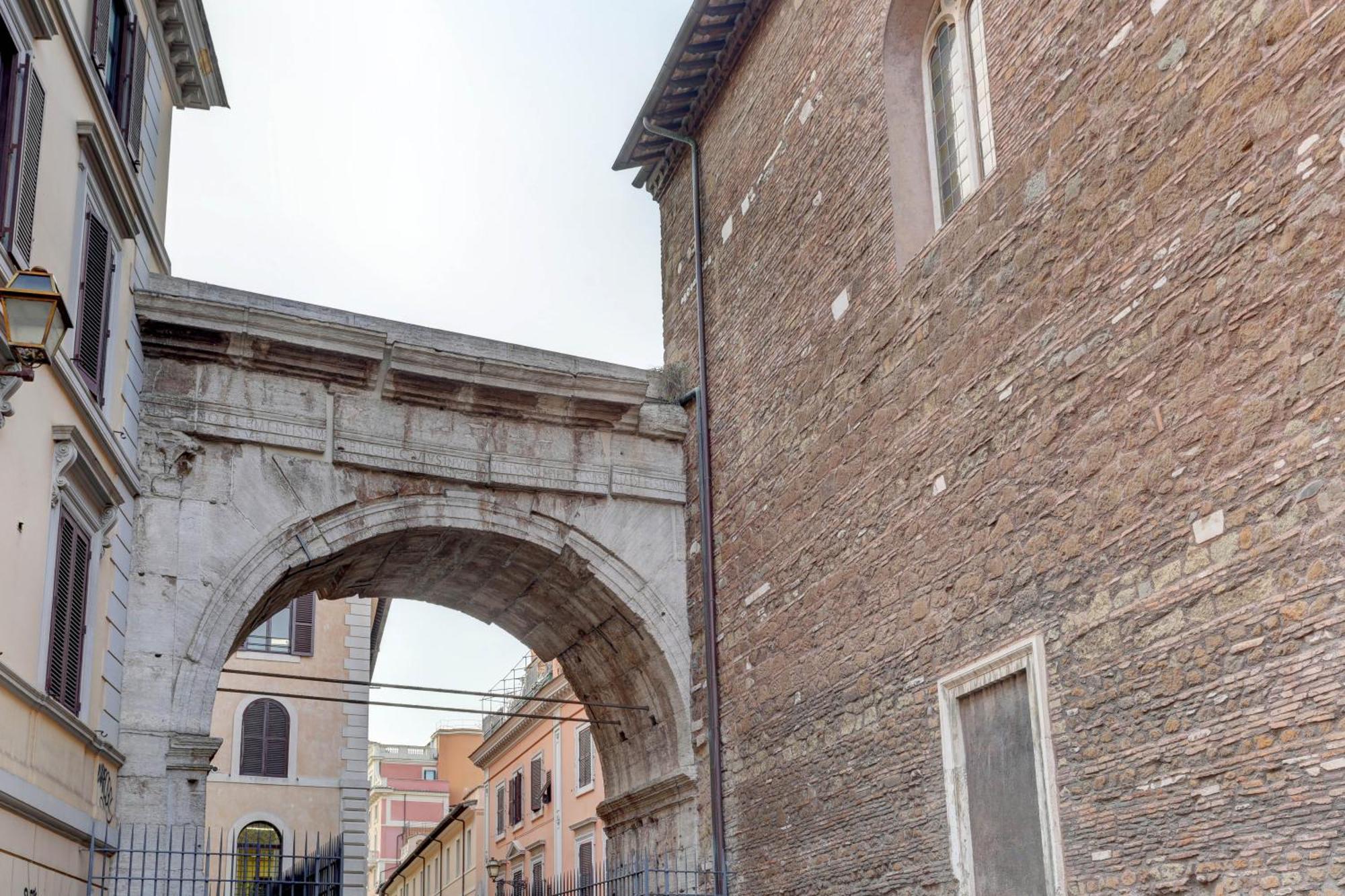 Claudia House Termini Bed & Breakfast