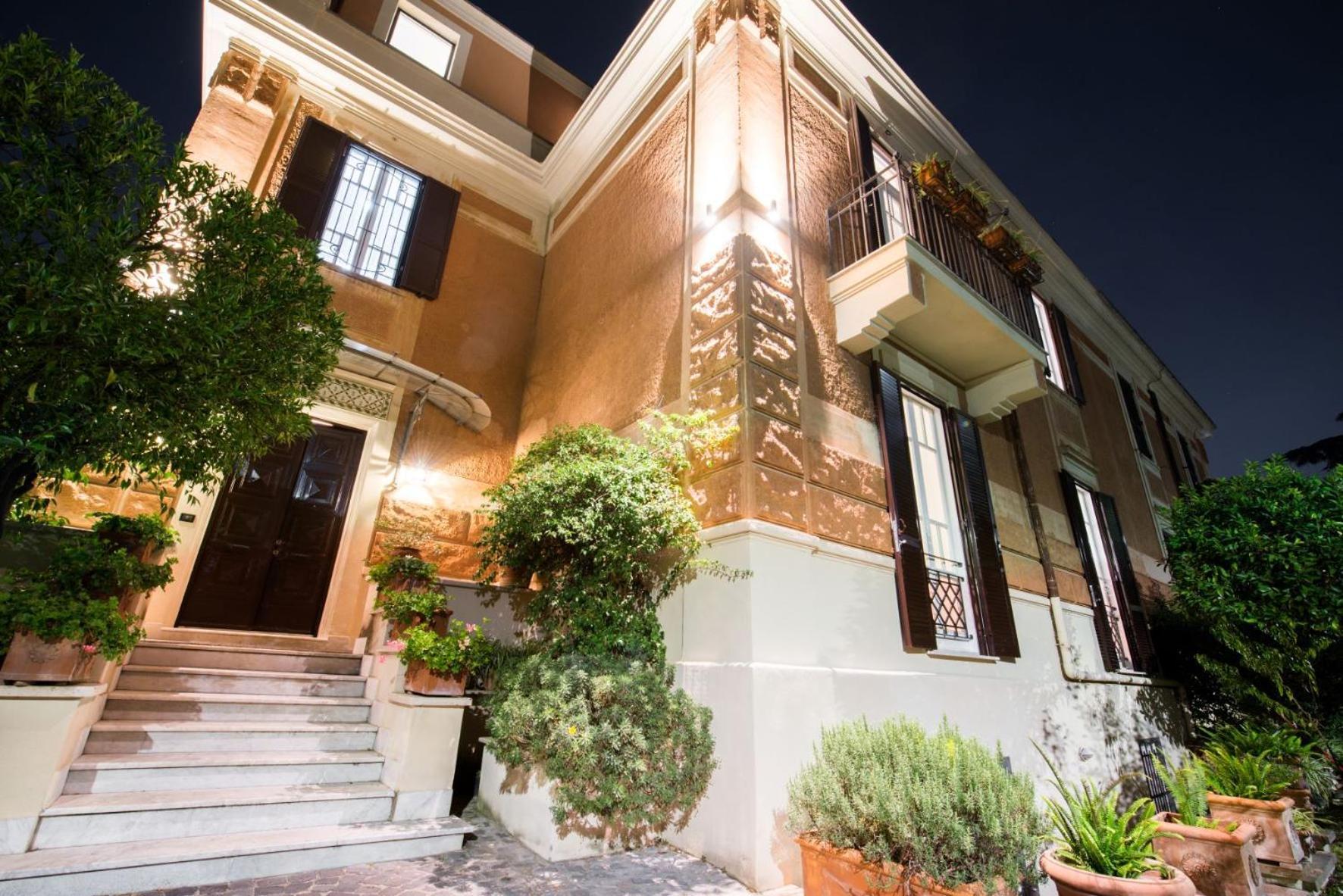 Michelangelo Deluxe Villa *