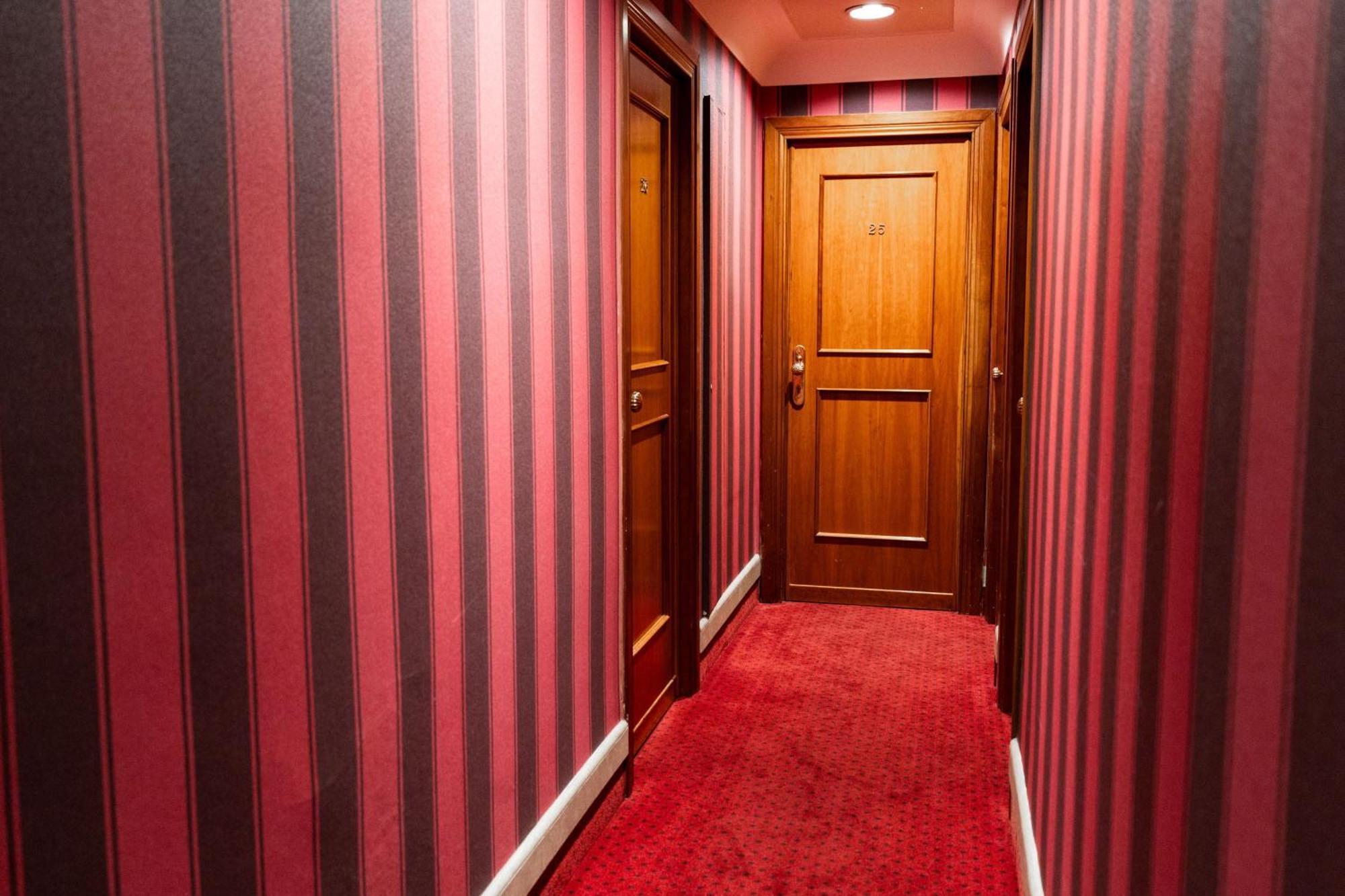 S. Anna Hotel 3*
