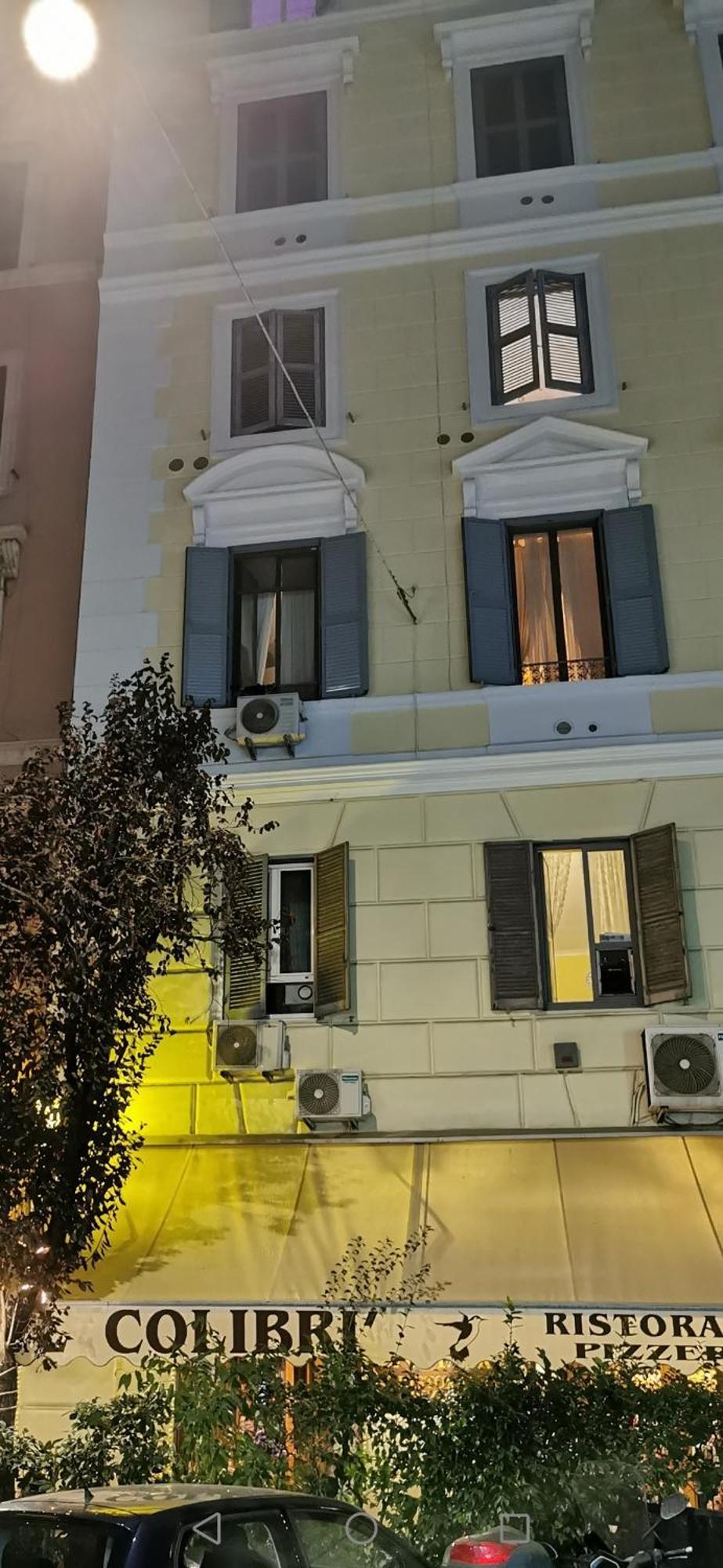 Bed & Breakfast 109 *