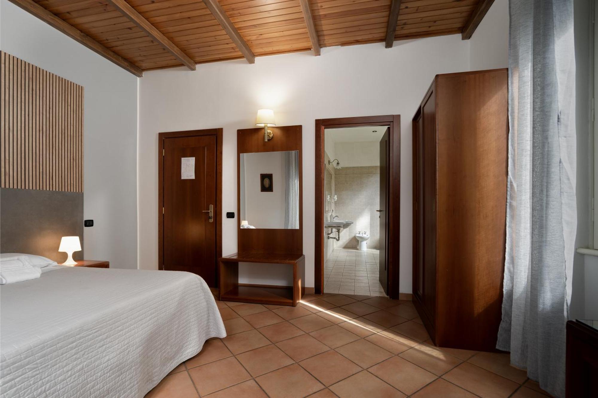 Comfort Gaia Tor Vergata Gjestgiverier 2*