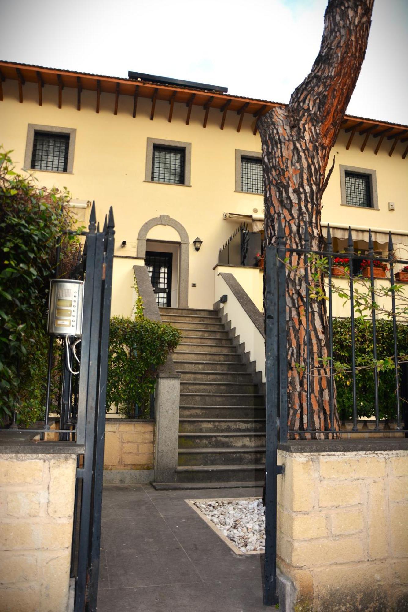 Hotell Gemelli 3*