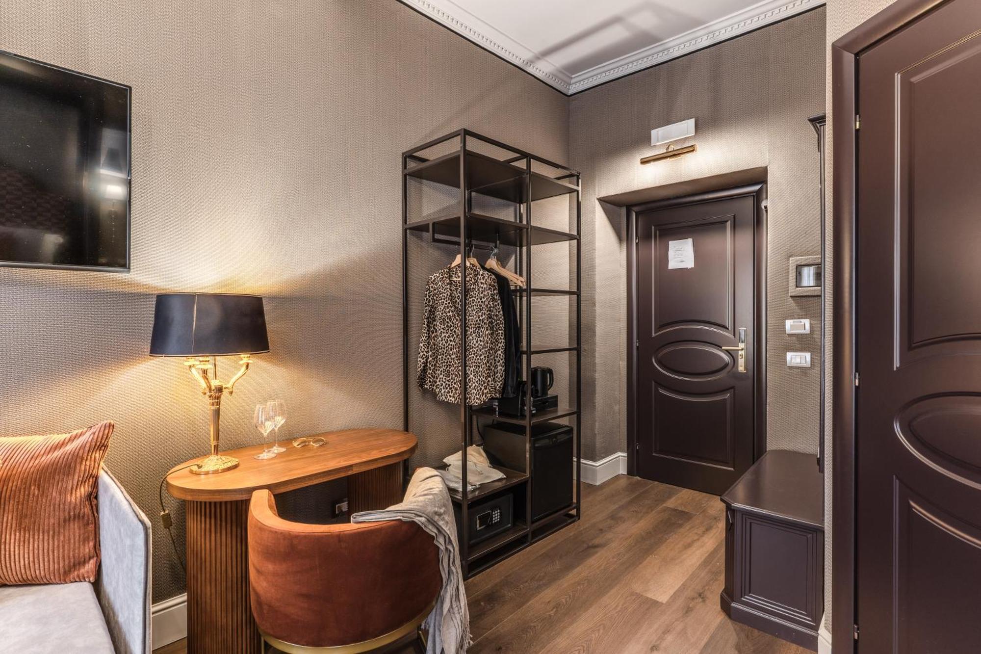 Antica Residenza Del Corso Affittacamere Roma