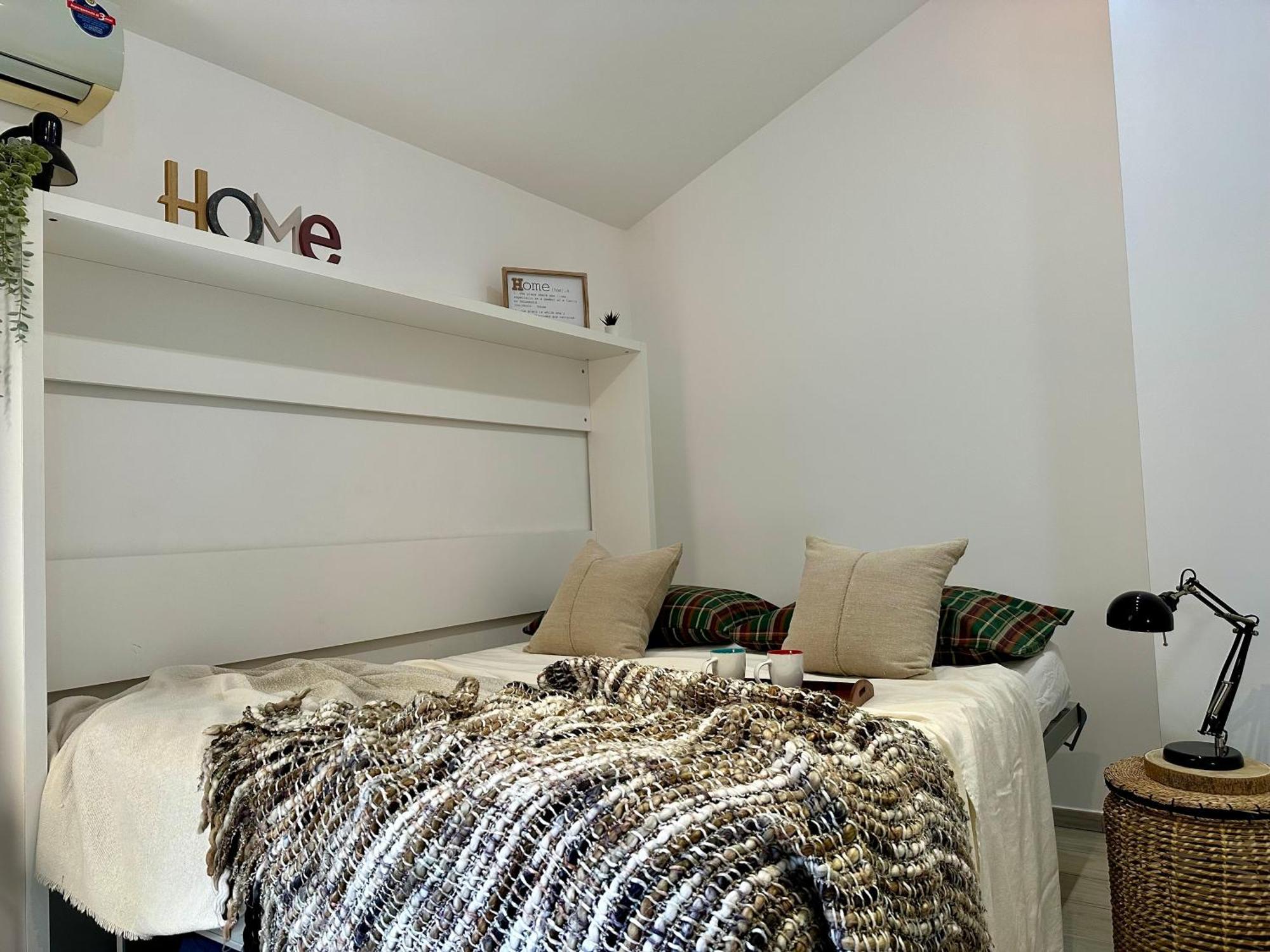 Eleonora House Holiday home *