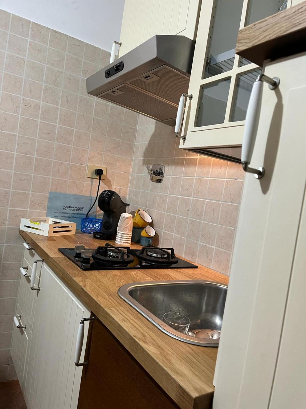 Vacanze Deaf Casa de Férias Roma