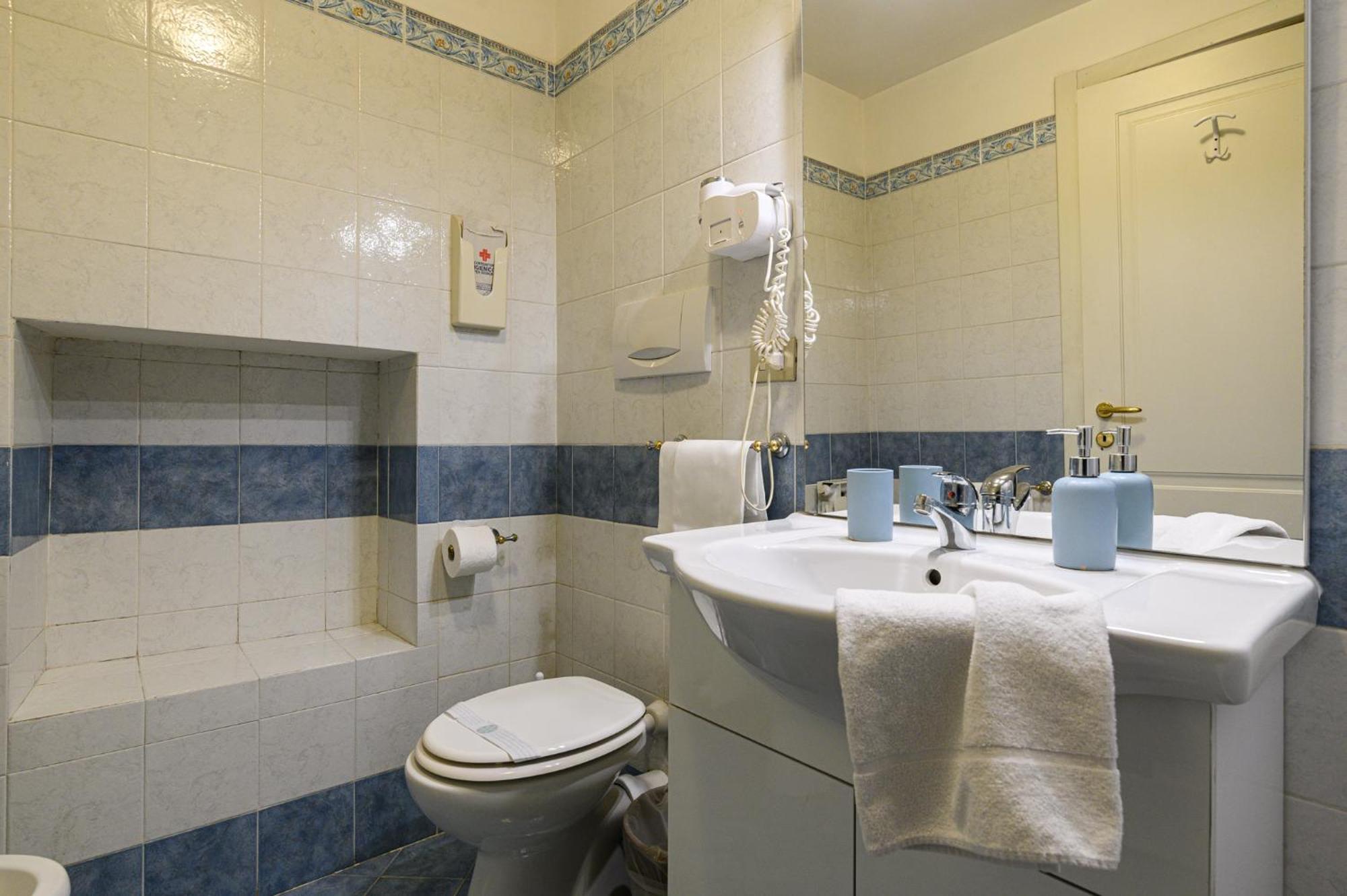 Domus Julia Gjestgiverier 3*