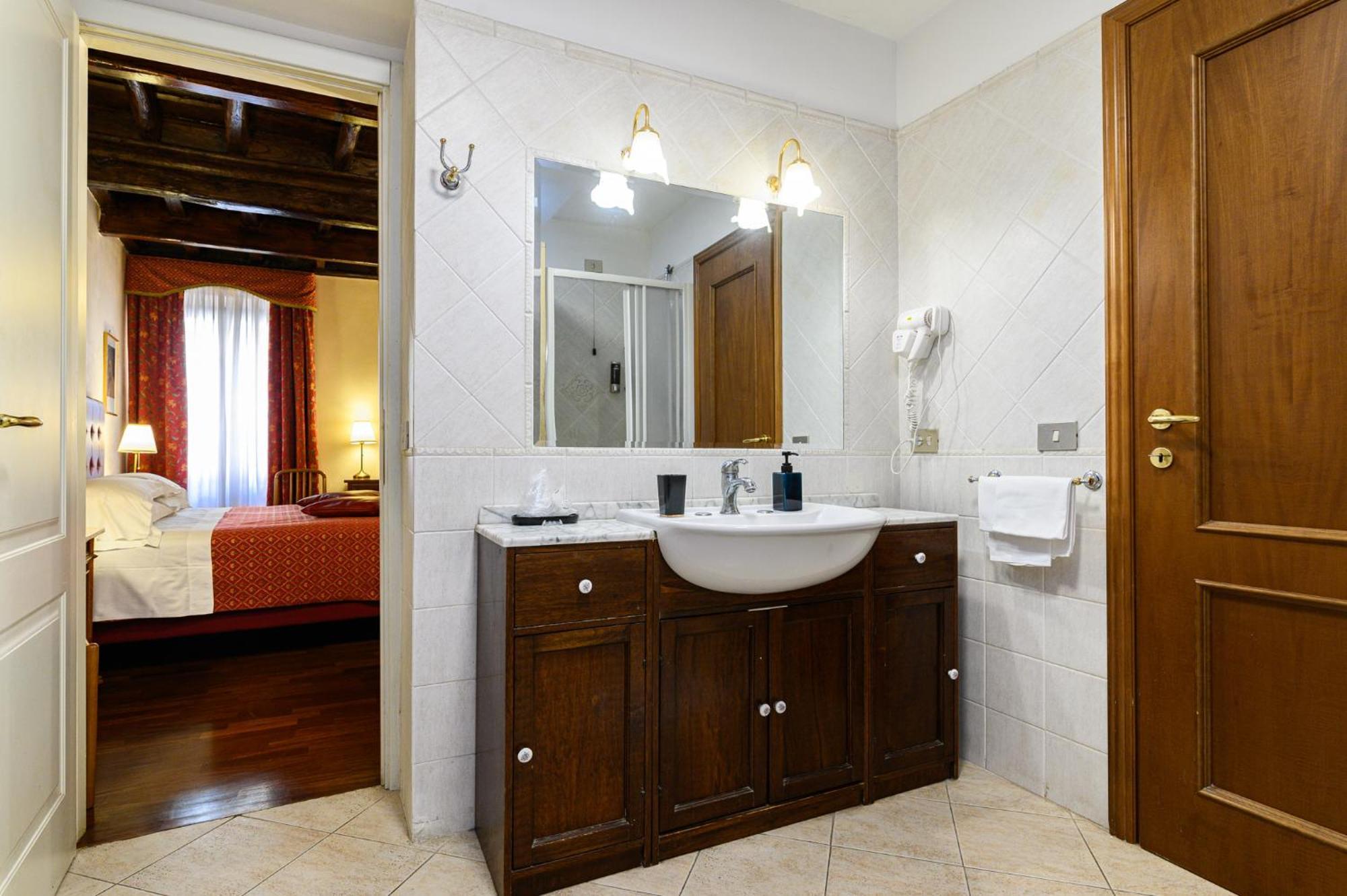 Domus Julia 3* Roma