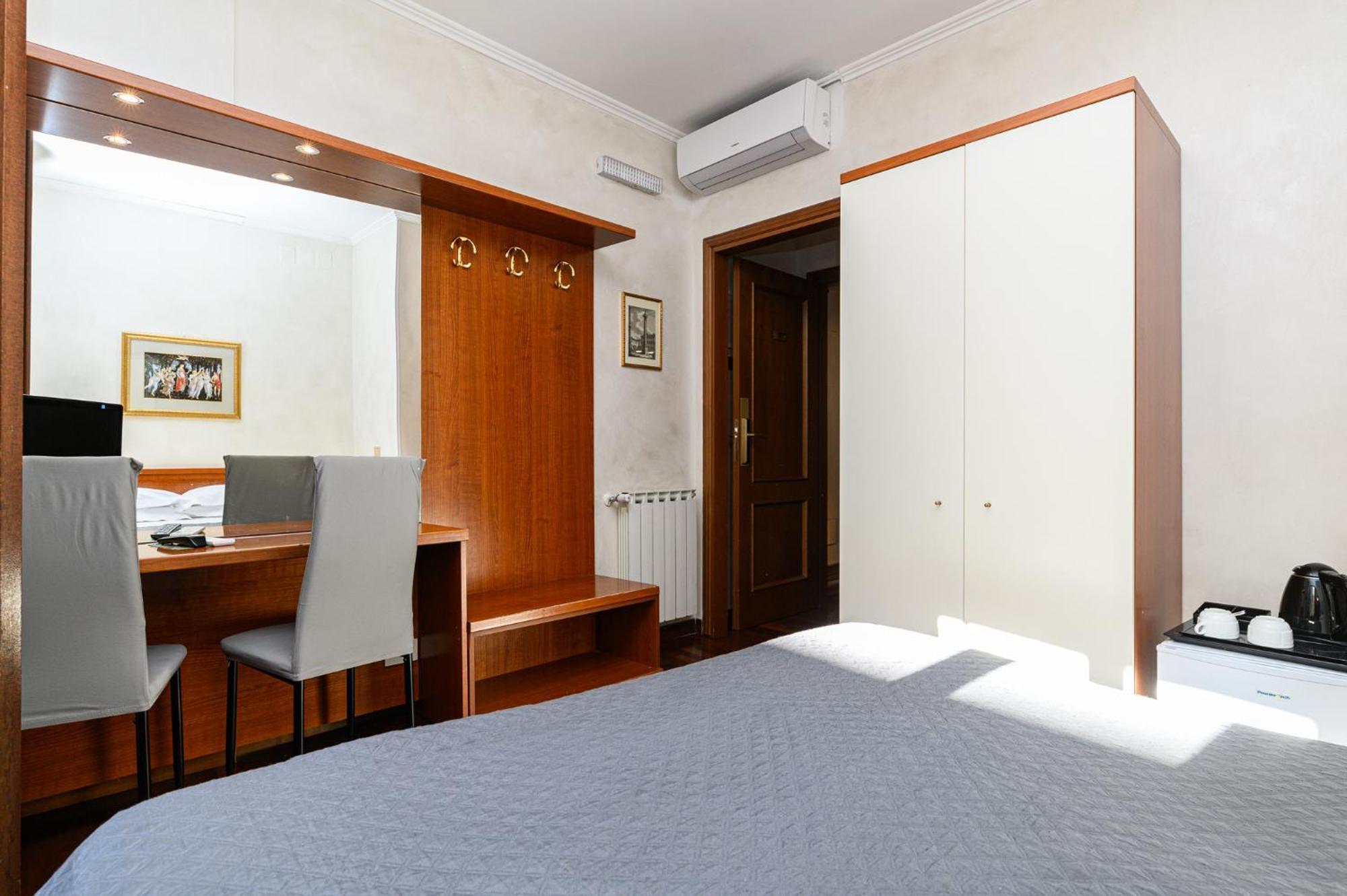 Domus Julia 3* Roma