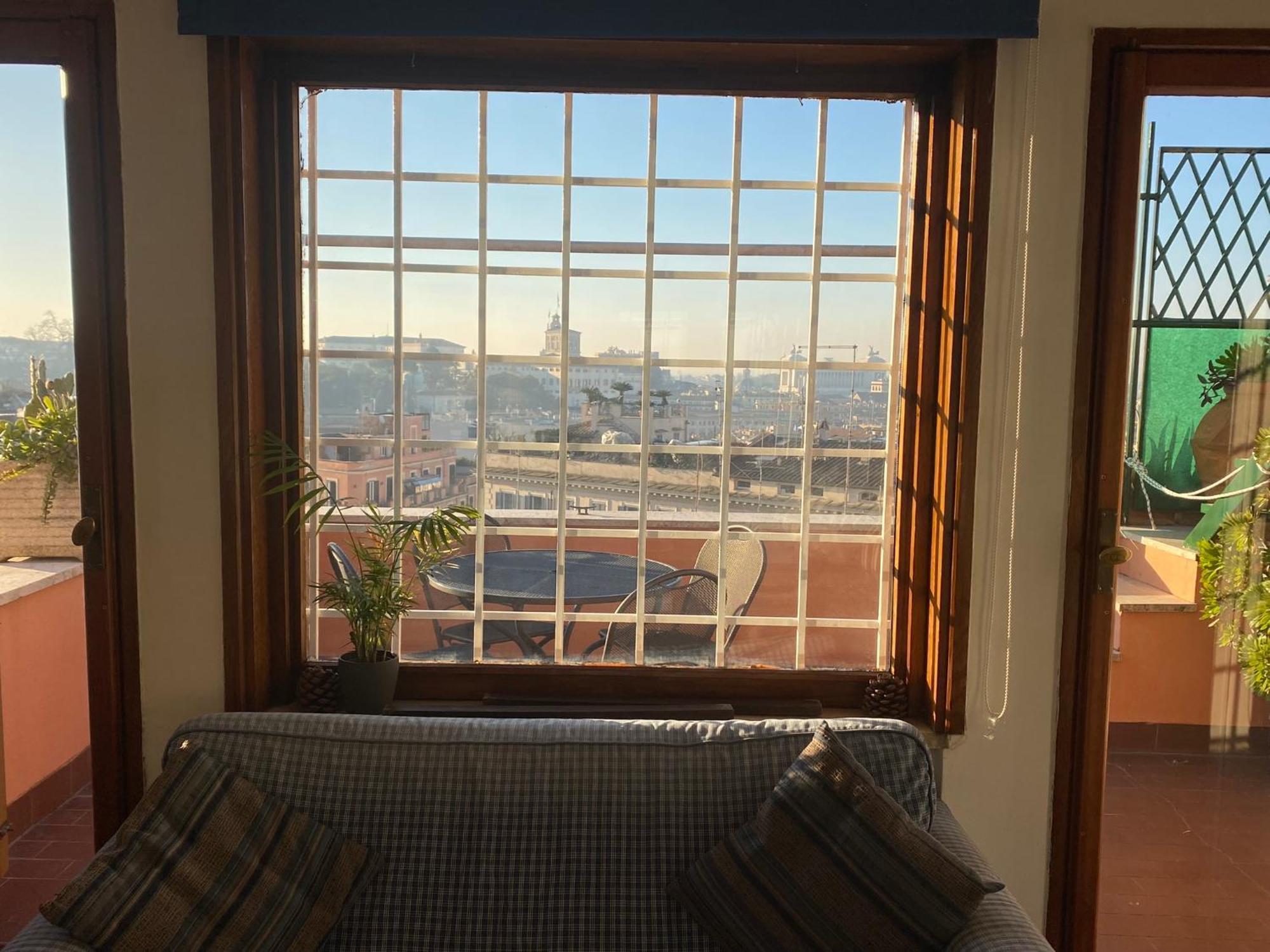 Spanish Steps View Apartamento *