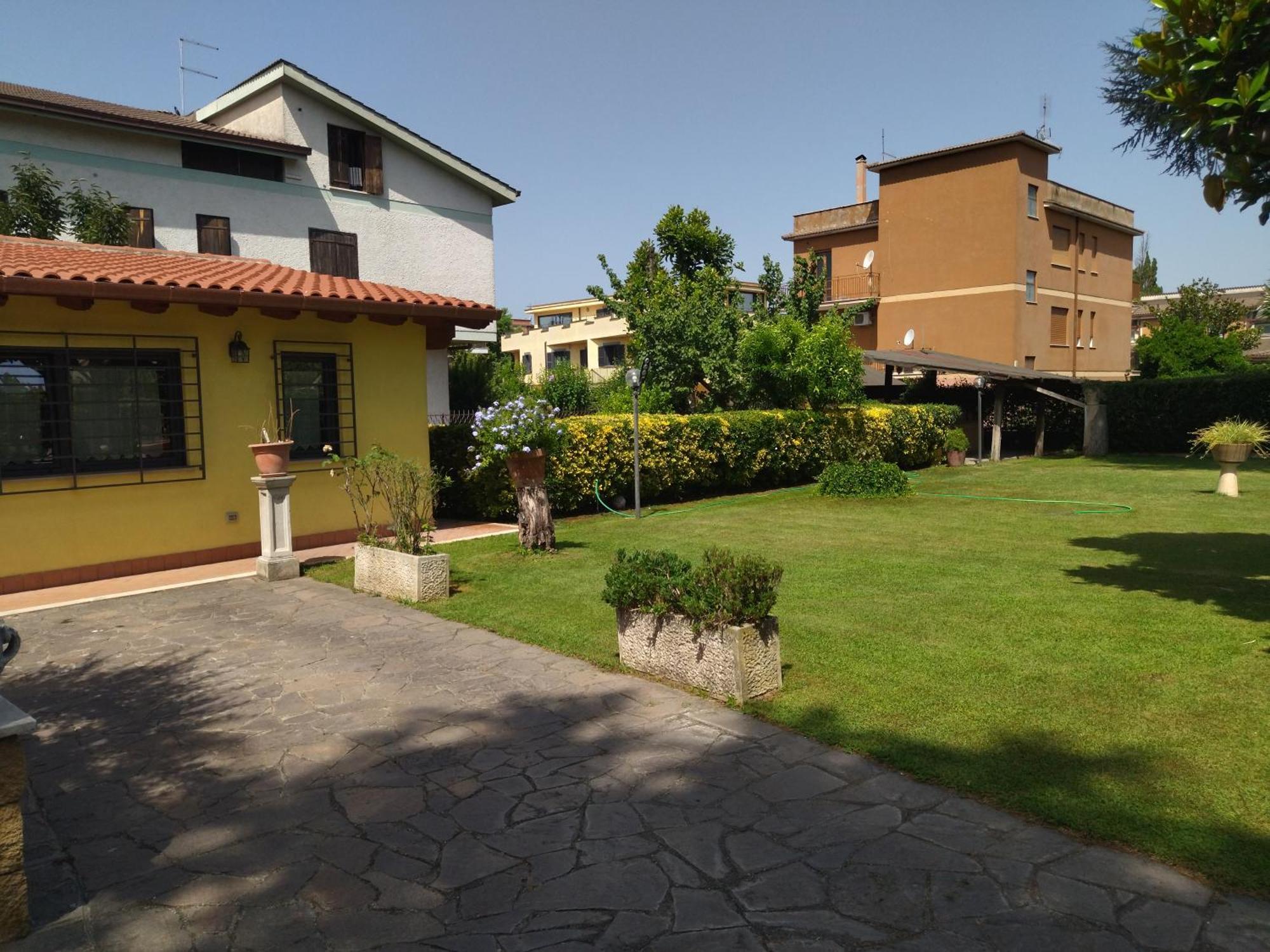 Lochaletcivico46 * Roma