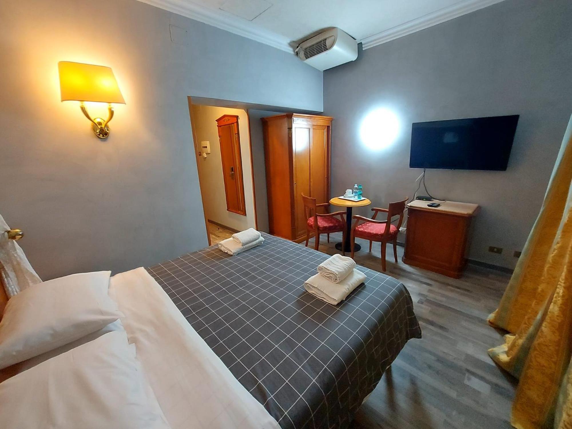 Hotell Positano 2