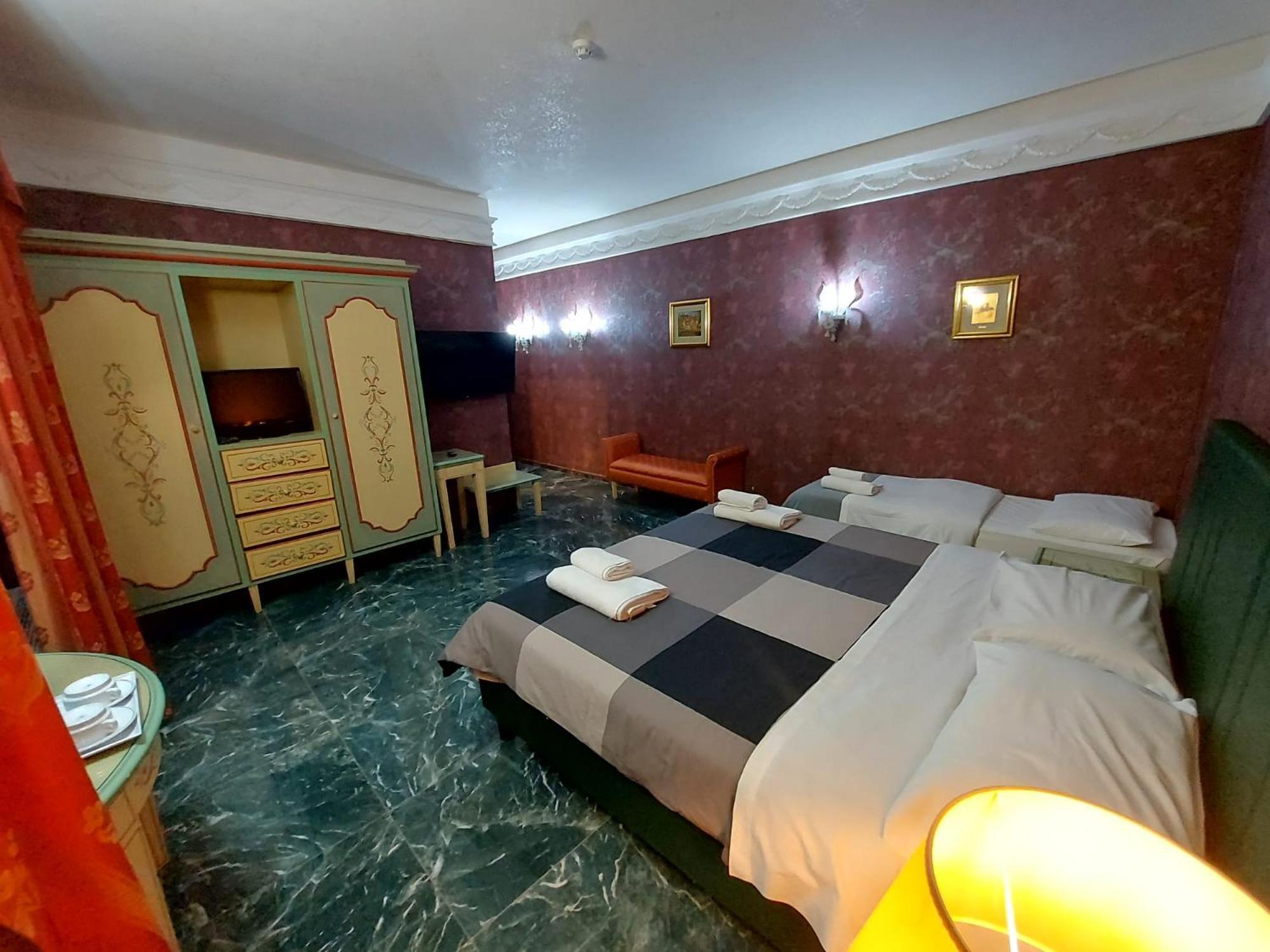 Positano 2 Hotell