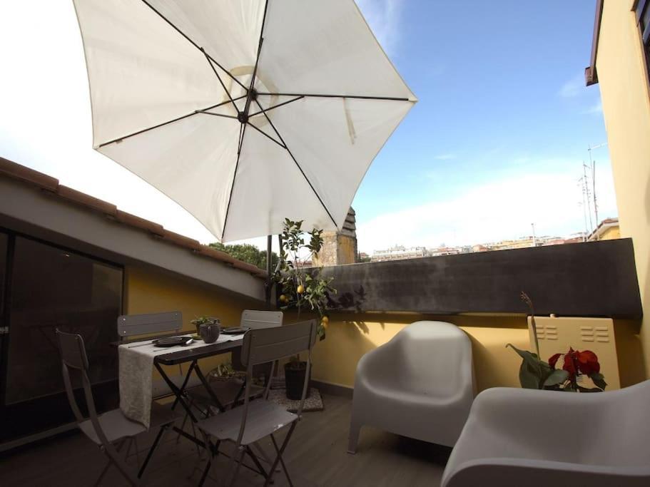 Quattroventi Terrace Penthouse Leilighet *