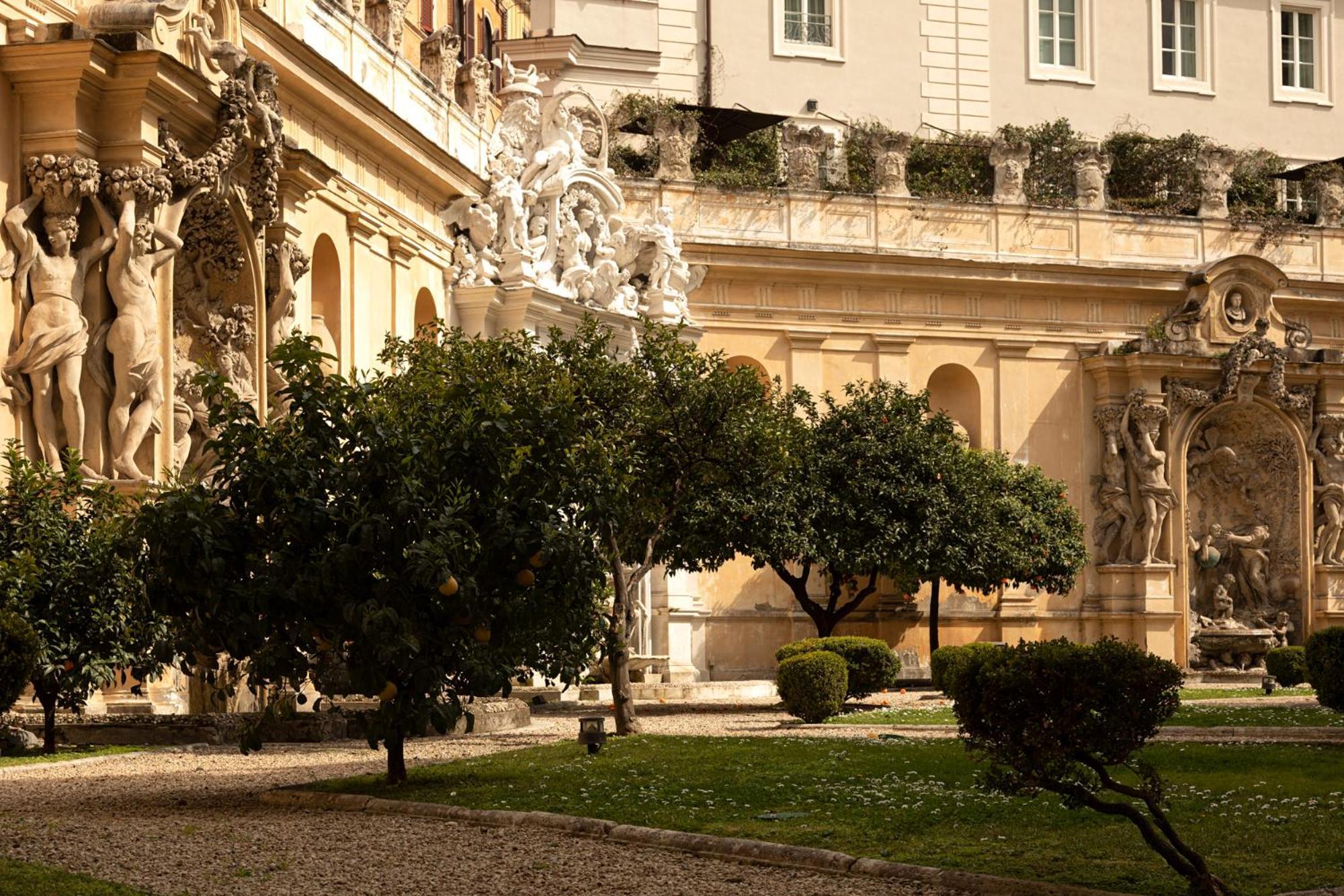 Vilon - Small Luxury Of The World 5*