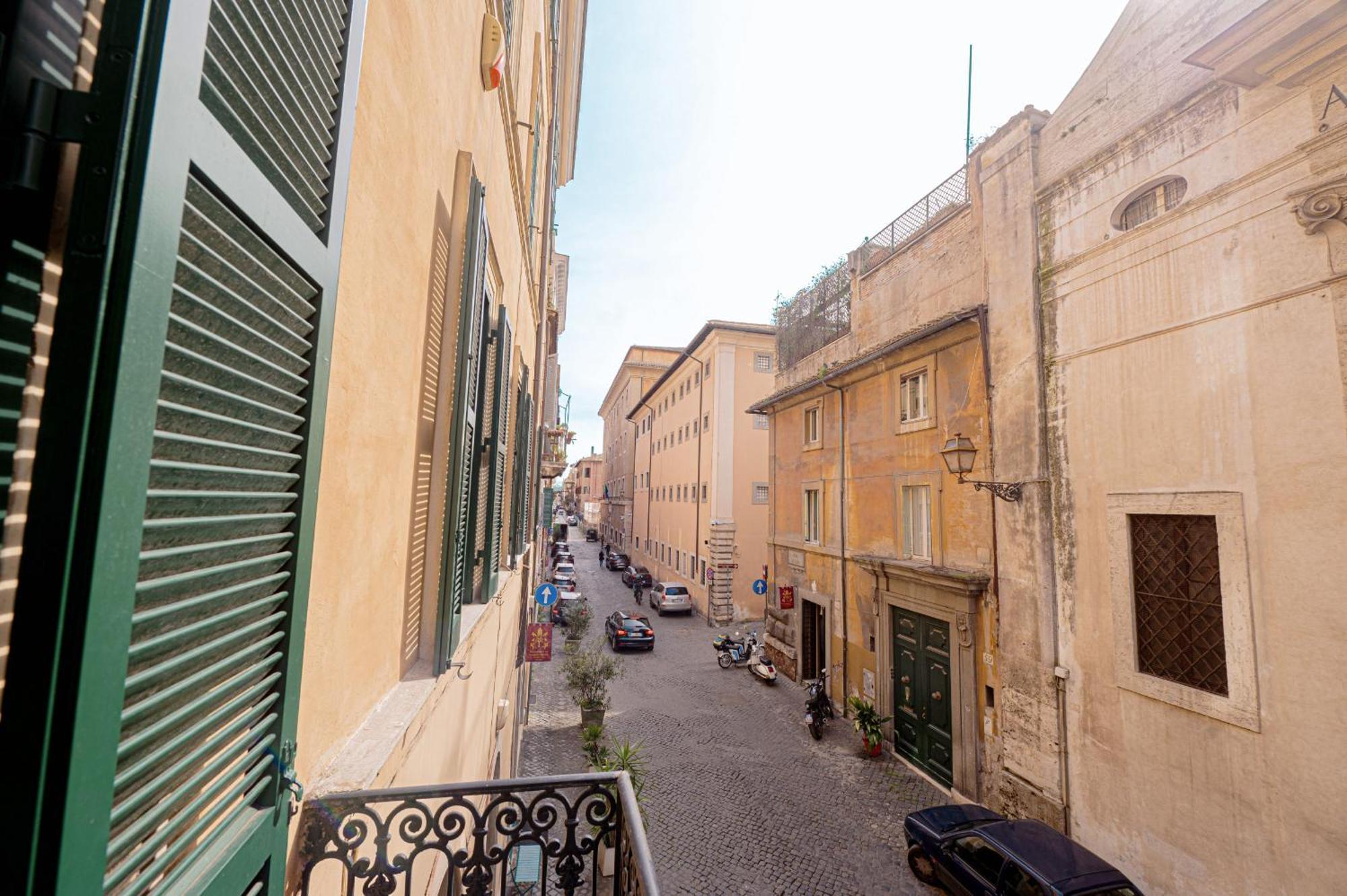 Via Giulia Charming With Balcony Appartamento Roma